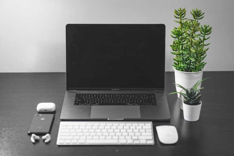 Tips for Creating an Organized and Productive Home Workspace